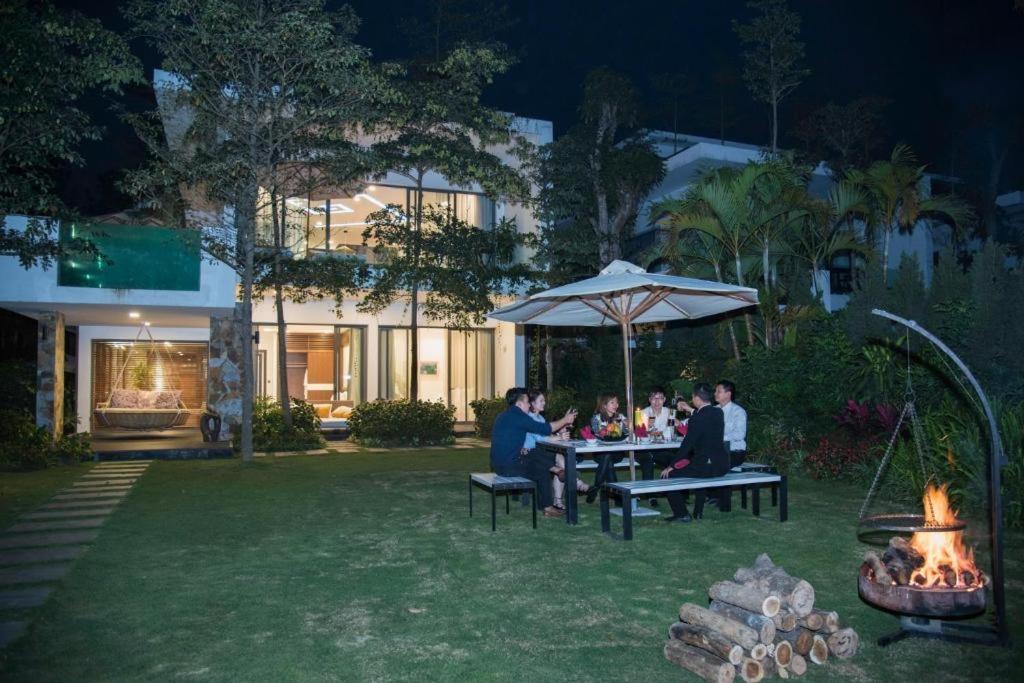 Flamingos Dai Lai Resort - Luxury Ngoc Quang Exterior photo
